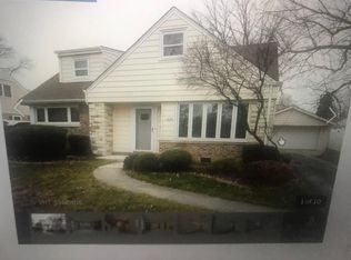 11025 S Keeler Ave, Oak Lawn, IL 60453