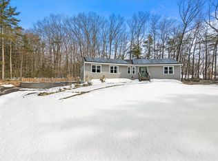 499 New Boston Rd, Bedford, NH 03110