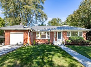 2803 Wallace Dr, Flossmoor, IL 60422