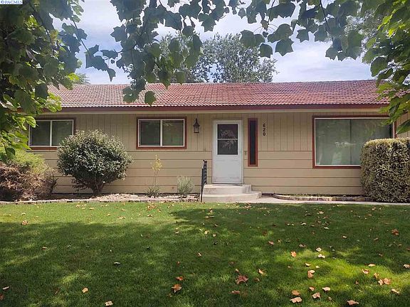 3rd image of 620 Hamilton Dr