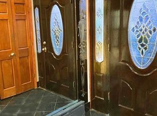 141-52 73rd Ter, Flushing, NY 11367