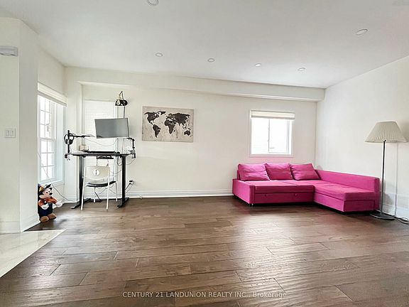 4th image of 64 Nantucket Dr