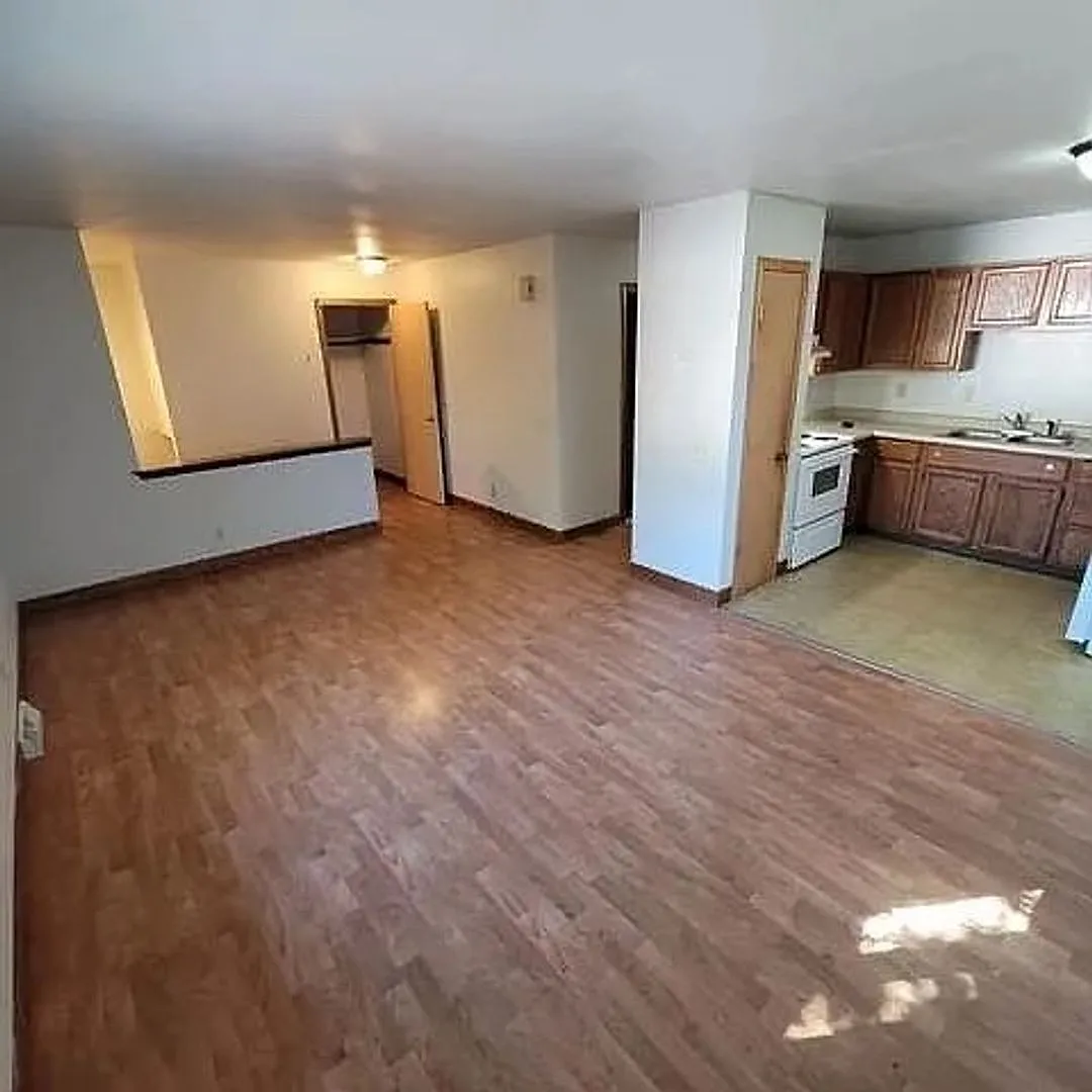 Building Photo - 732 Ridgeland Ave #732