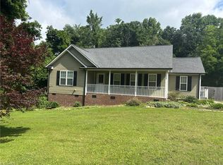 113 Spencer St, Randleman, NC 27317
