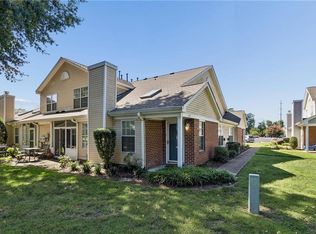1547 Orchard Grove Dr, Chesapeake, VA 23320