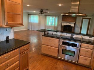 2224 Brownlee Rd, Bossier City, LA 71111