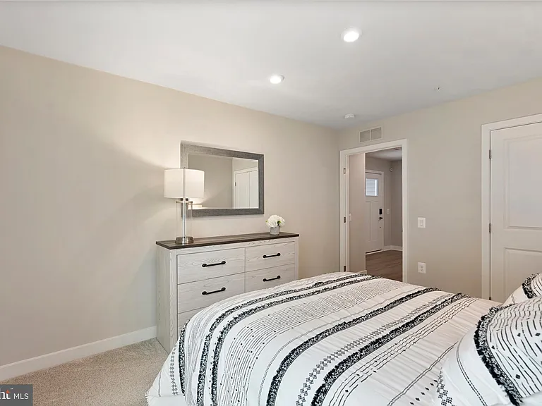 4771 Naples Ave — Photo 22