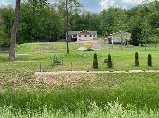 6319 W Tuscarora Rd, Peoria, IL 61607