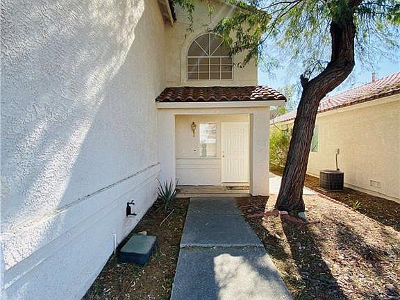 2nd image of 8293 Haven Cove Ave