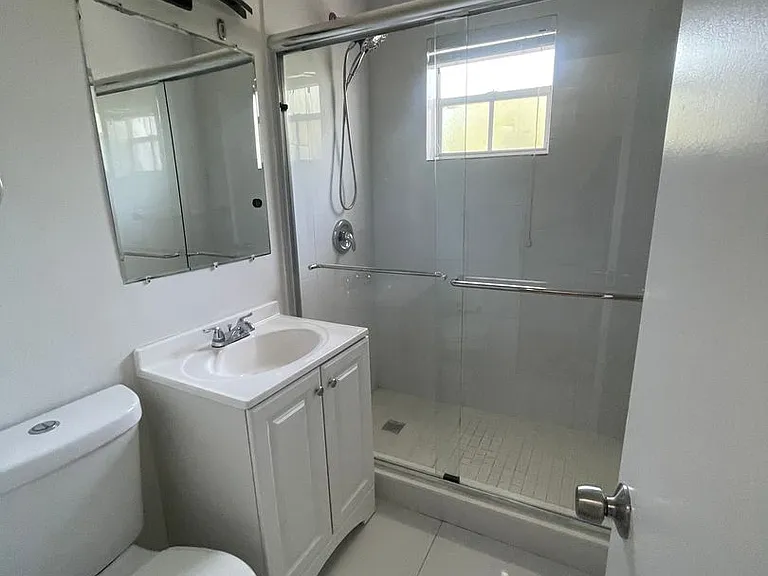 3270 W Trade Ave — Photo 30