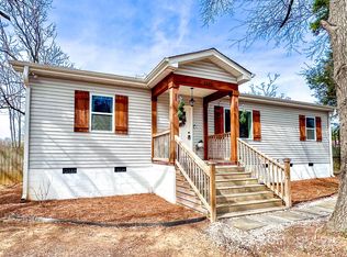 1912 Cedarvale Rd, Charlotte, NC 28214