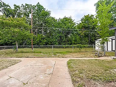 116 Vandenburg Dr — Photo 5