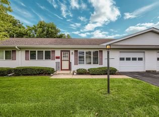 450 E Exchange St, Sycamore, IL 60178