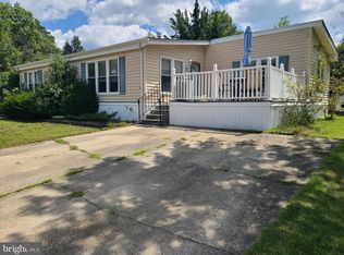 22 Holly Rd, West Creek, NJ 08092