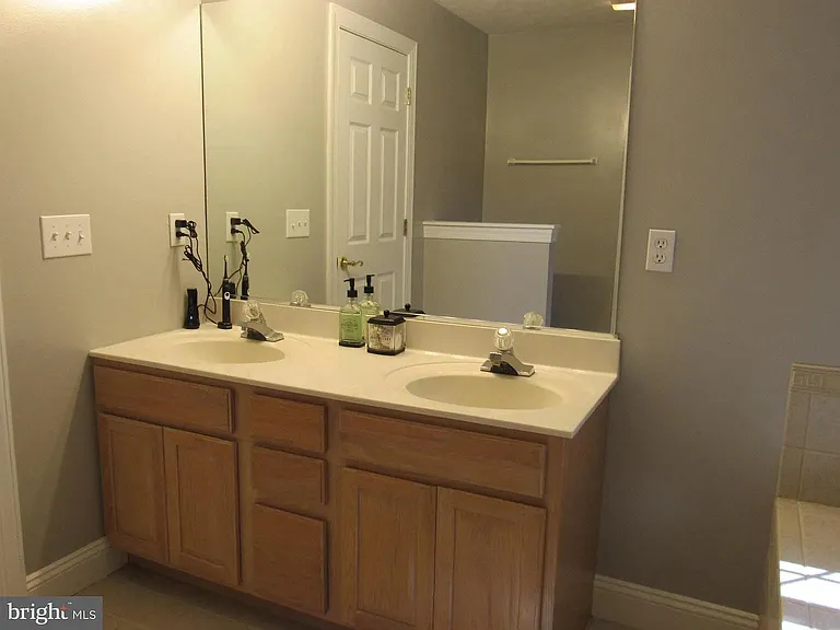 20474 Renaissance Ct — Photo 21