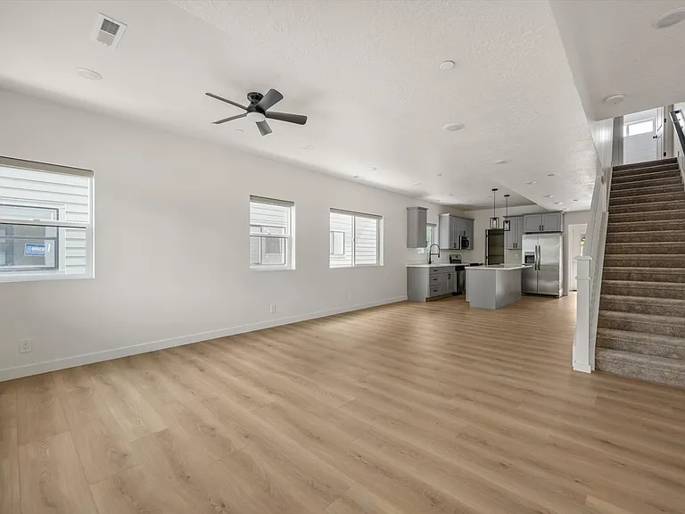 4437 S Garden Dr — Photo 9