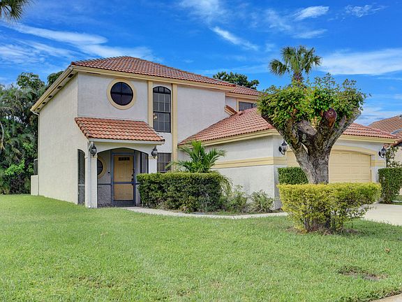 3rd image of 12411 Summer Springs Dr