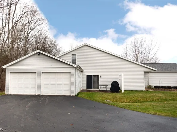 3489 Ivy Hill Cir Unit A, Cortland, OH 44410