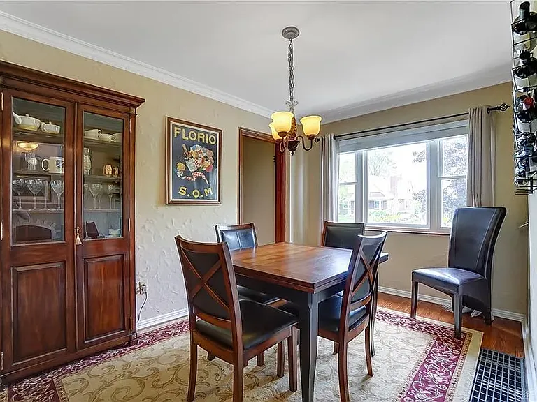242 Claranna Ave — Photo 9