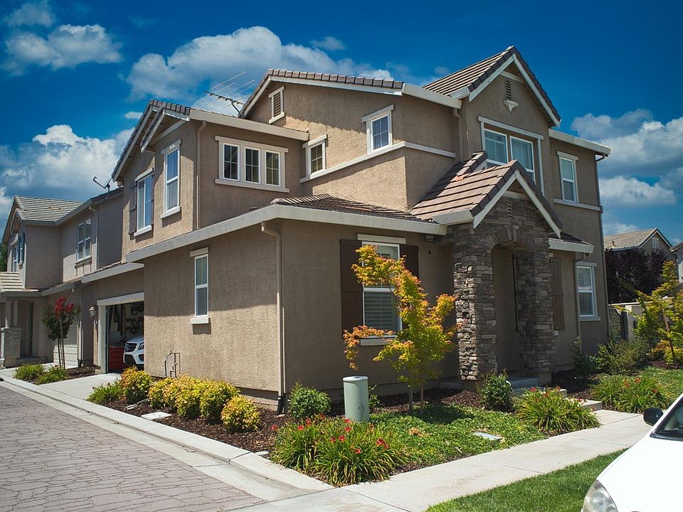 1st image of 5317 Cottage Cove Dr