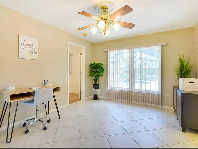 1342 Eagle St — Photo 5