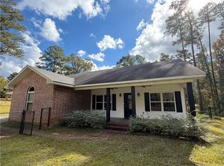 526 Holly Moore Dr, Pineville, LA 71360