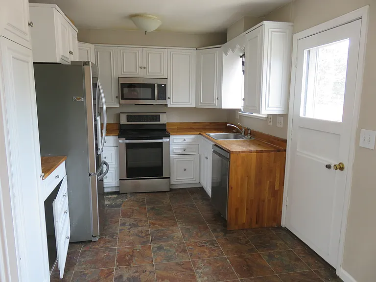 3209 Troy St — Photo 14
