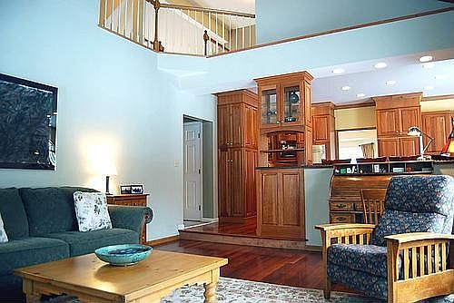 5th image of 6071 Foxtail Dr