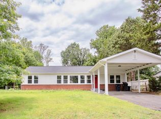 8317 Schultz Rd, Clinton, MD 20735