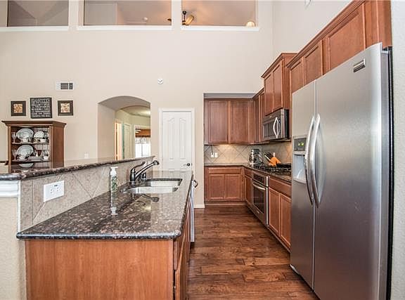 5th image of 2432 Northwind Dr