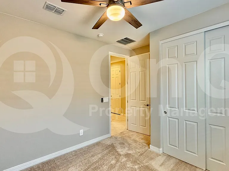 4420 N 202nd Ln — Photo 15