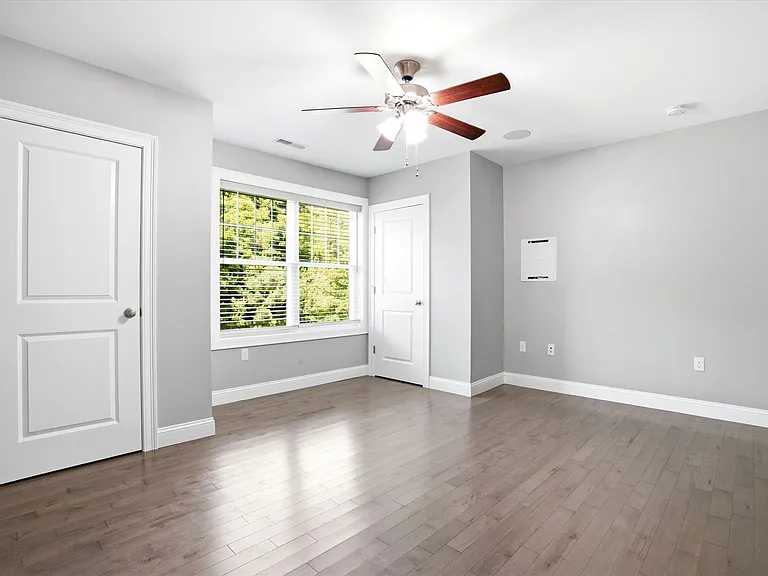 34 Callaway Dr #4 — Photo 29