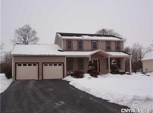 6614 Maricarol Ln, Kirkville, NY 13082