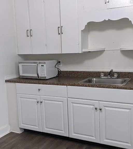 6-10 Maynard St #6 — Photo 2