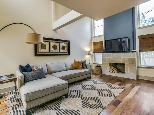 3215 Elizabeth St, Dallas, TX 75204