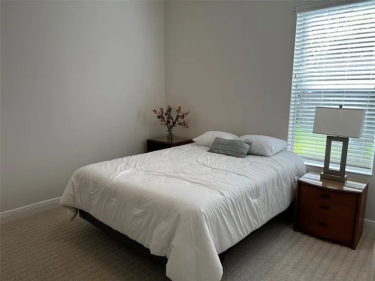12051 Thornhill Ct — Photo 31