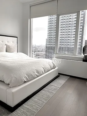 Rented by NY Living Solutions | media 29