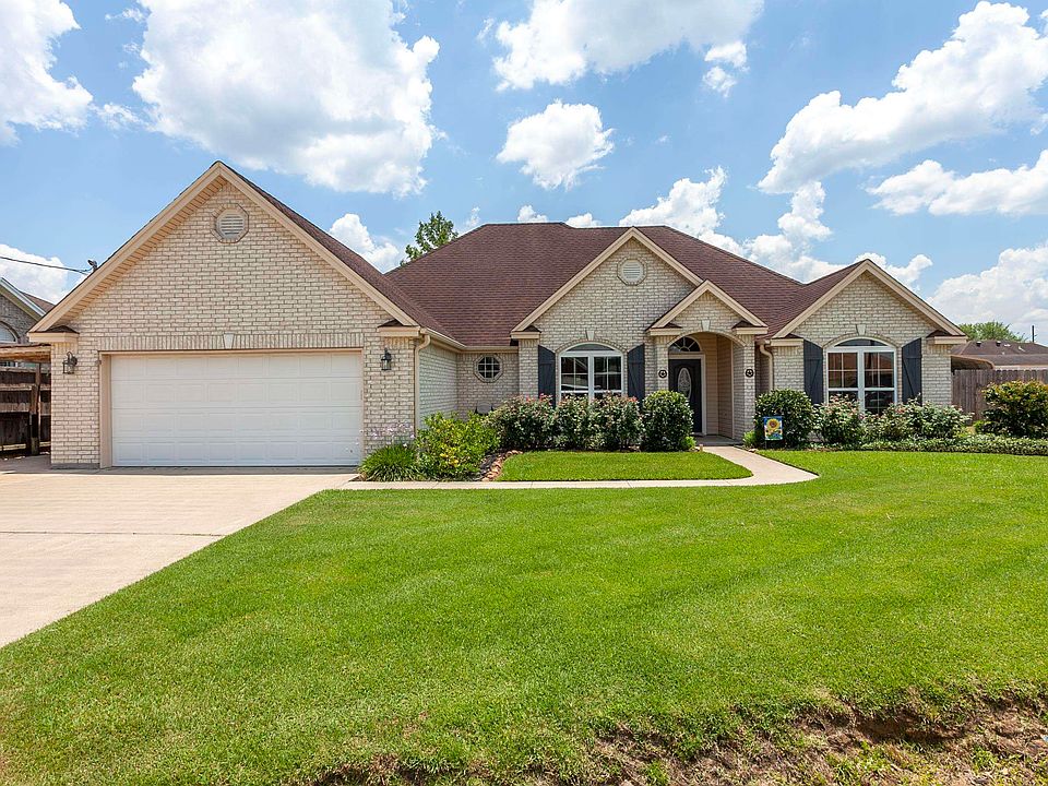 1st image of 5355 Wellington Ln