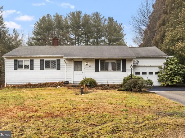 215 Landenberg Rd, Landenberg, PA 19350