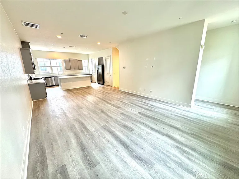 15936 Ellington Way — Photo 19