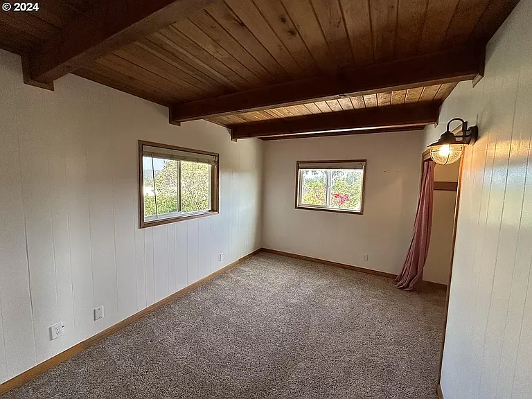 6165 Tillamook Ave — Photo 7