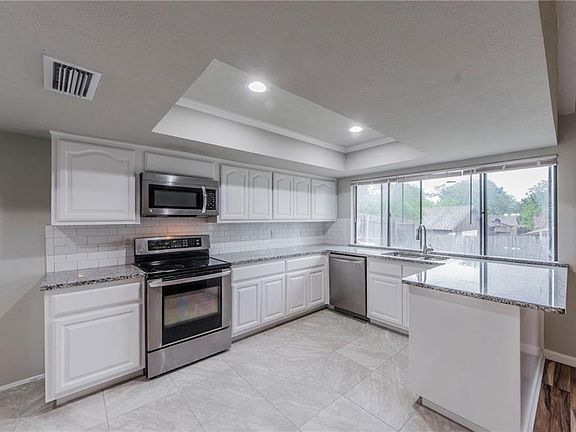 3rd image of 1337 Whittenburg Dr
