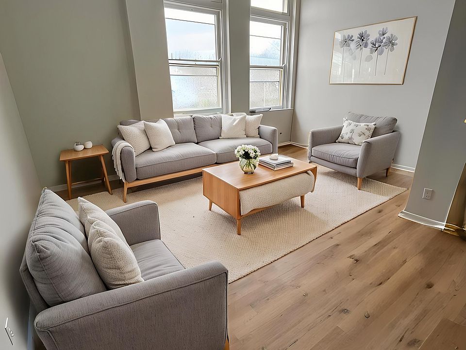 1st image of 117 Main St APT 10