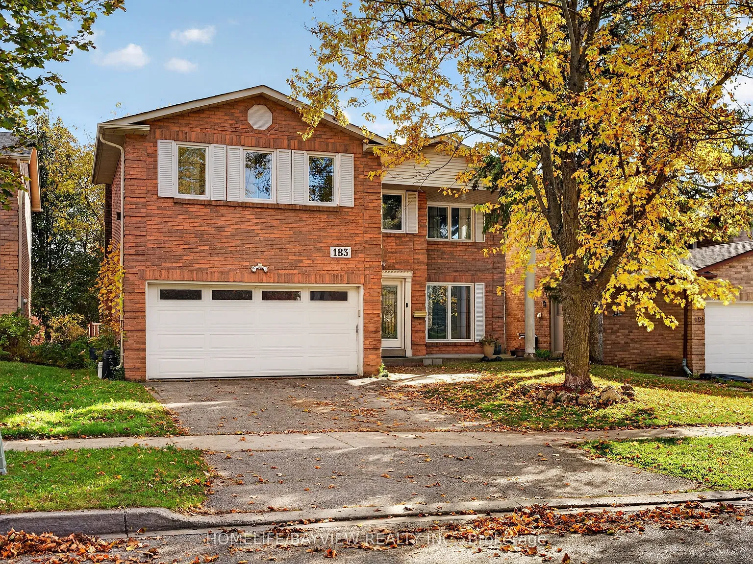 5 bed, $4,350 — Photo 1