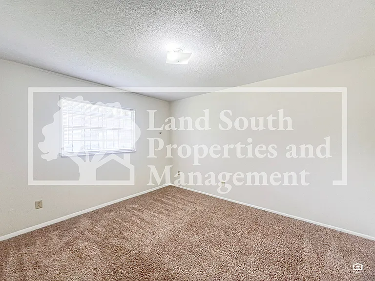 620 N Lake Ave #2 — Photo 9