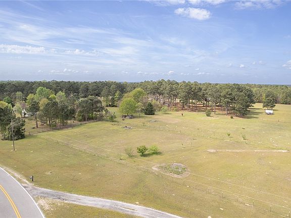4th image of 1399 Lee Road 401