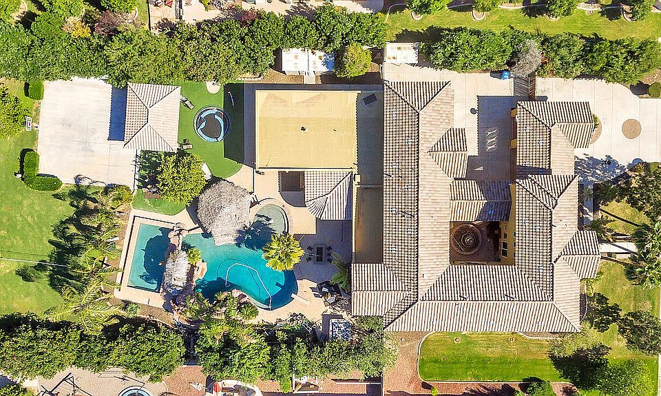 1st image of 3374 E Vallejo Ct
