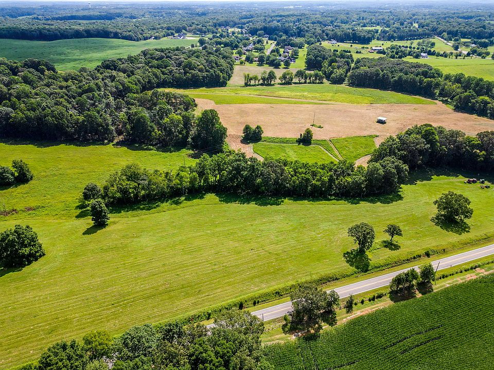 2nd image of 3984 Old Coopertown Rd Lot 9B