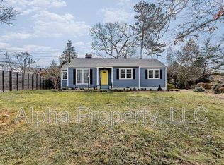 12 Wedgewood Dr, Greenville, SC 29609