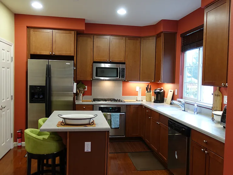 490 Tristania Ter — Photo 9